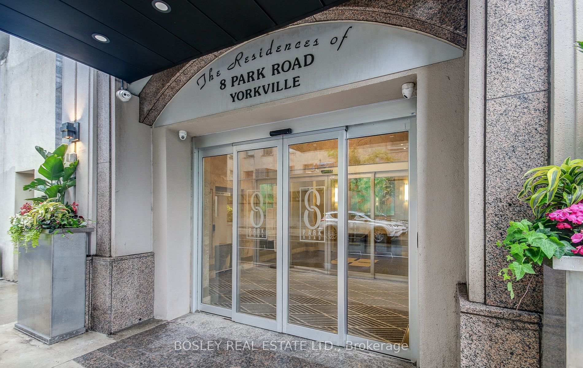 8 Park Road 2010, Toronto C09 Unit: 2010