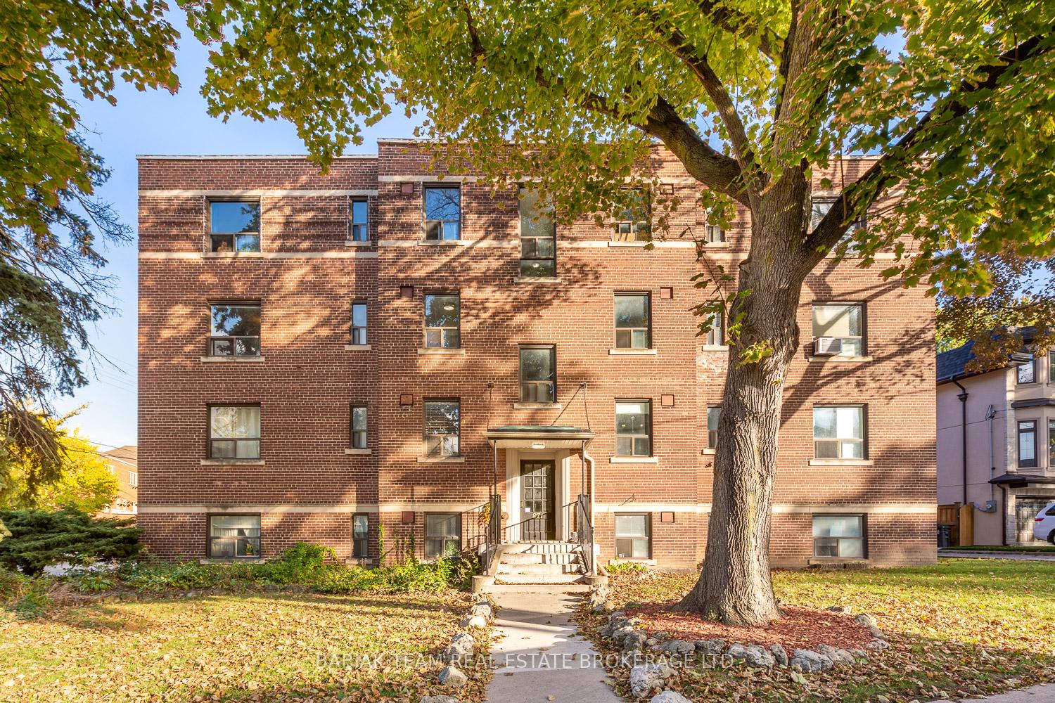 871 Millwood Road 57, Toronto C11 Unit: 57