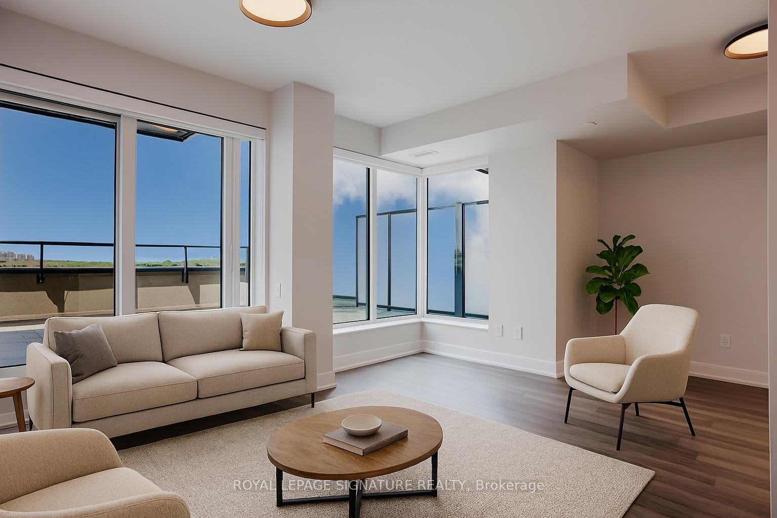 2525 Bathurst Street 908, Toronto C04 Unit: 908