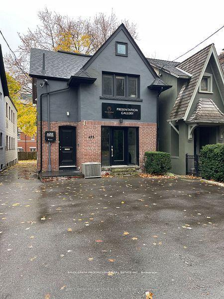 493 Davenport Road