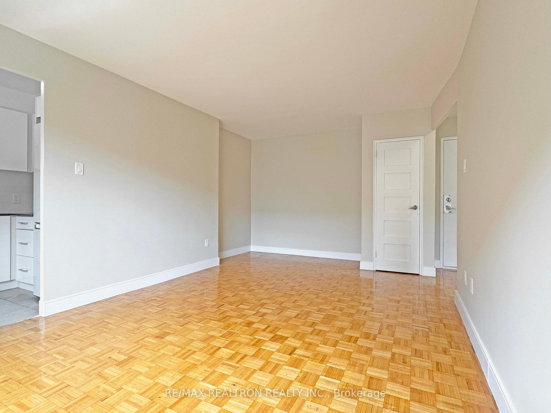 1291 Bayview Avenue 305, Toronto C11 Unit: 305