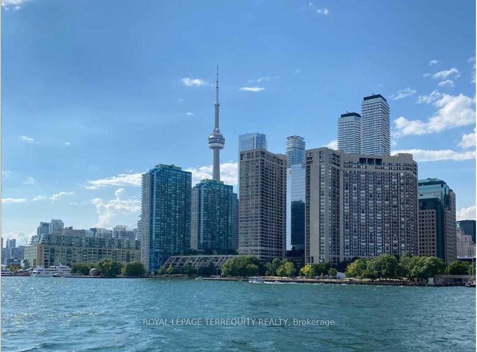 33 Harbour Square 3234, Toronto C01 Unit: 3234