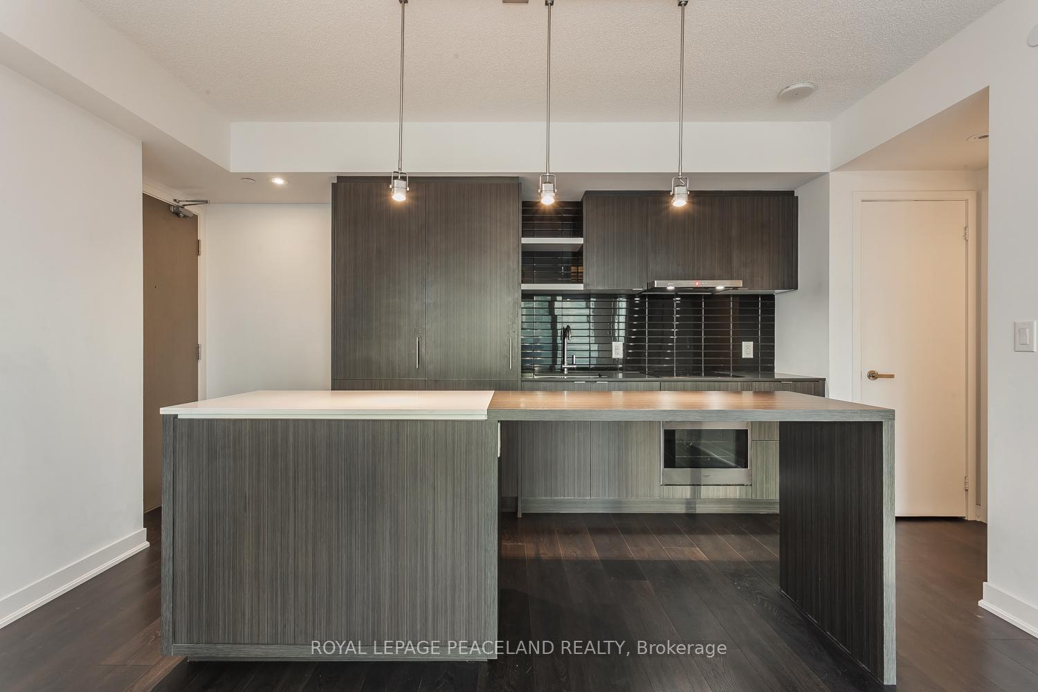 88 Harbour Street 1106, Toronto C01 Unit: 1106