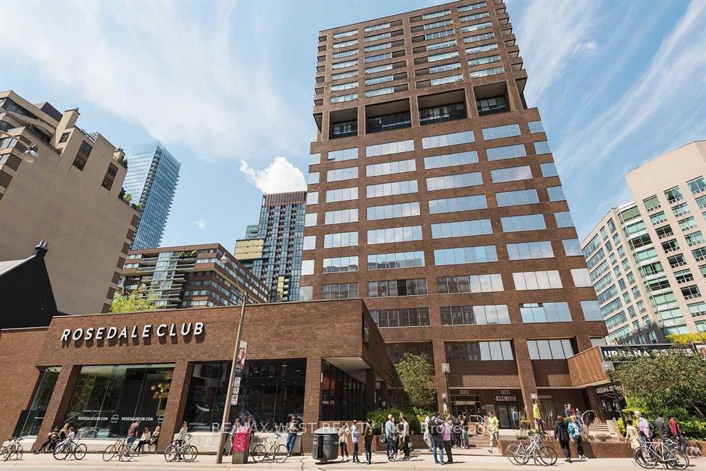 920 YONGE Street 920
