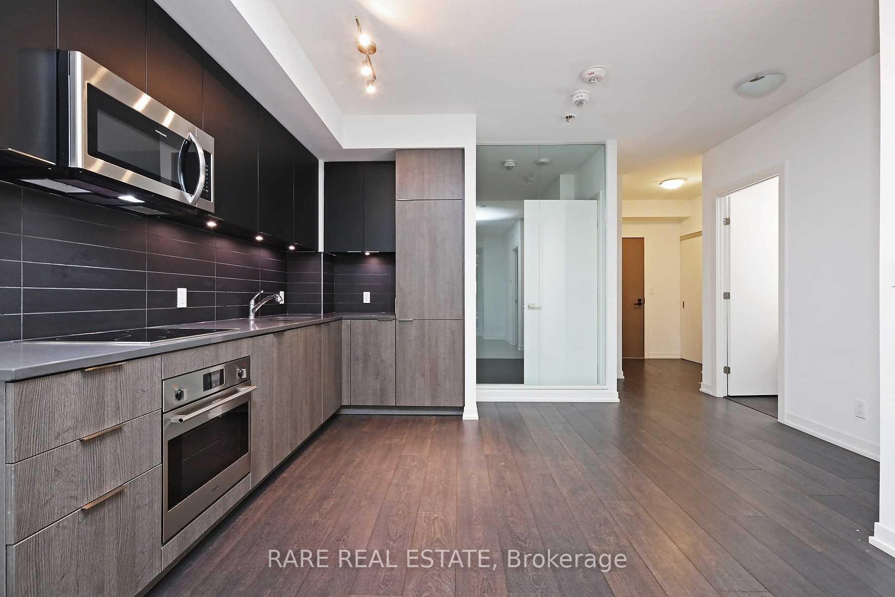 223 St Clair Avenue W 205
