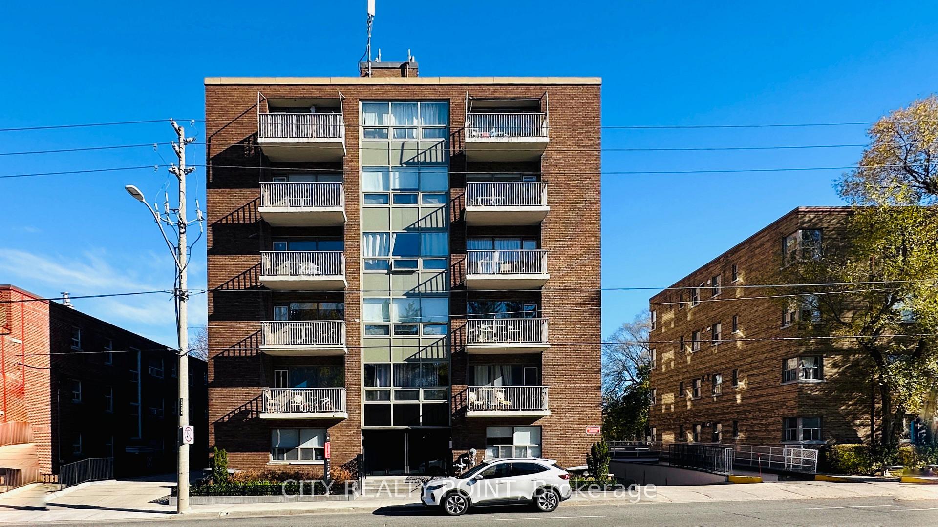 1291 Bayview Avenue N 102