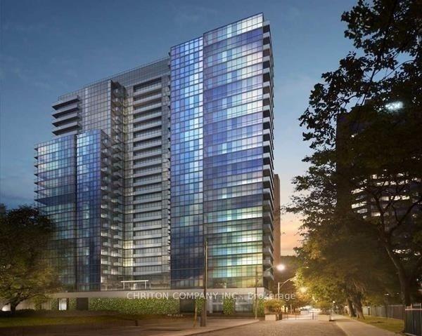 210 Simcoe Street 2307