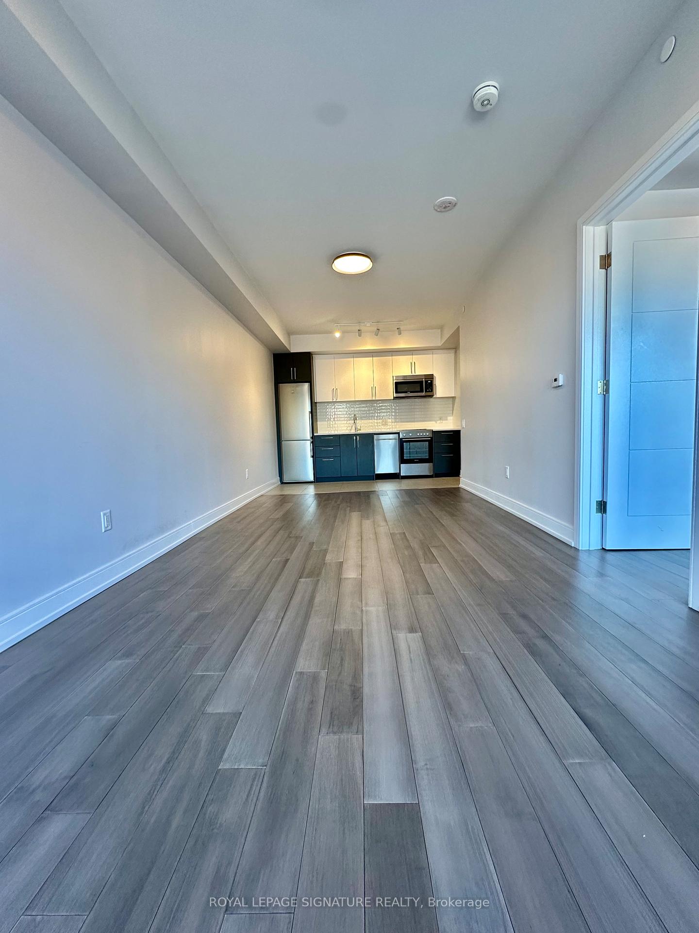 2525 Bathurst Street 310
