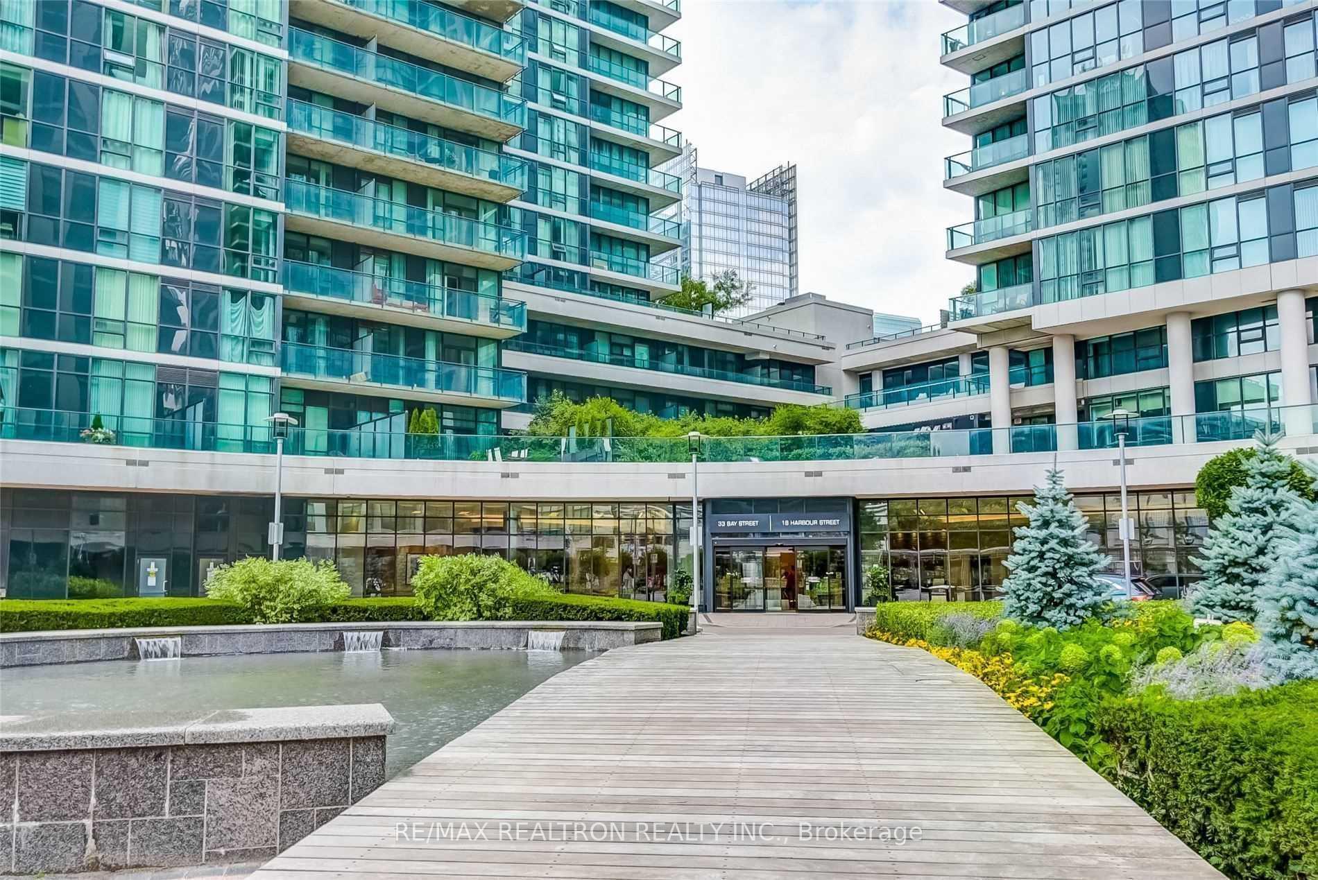 33 Bay Street 4005, Toronto C01 Unit: 4005