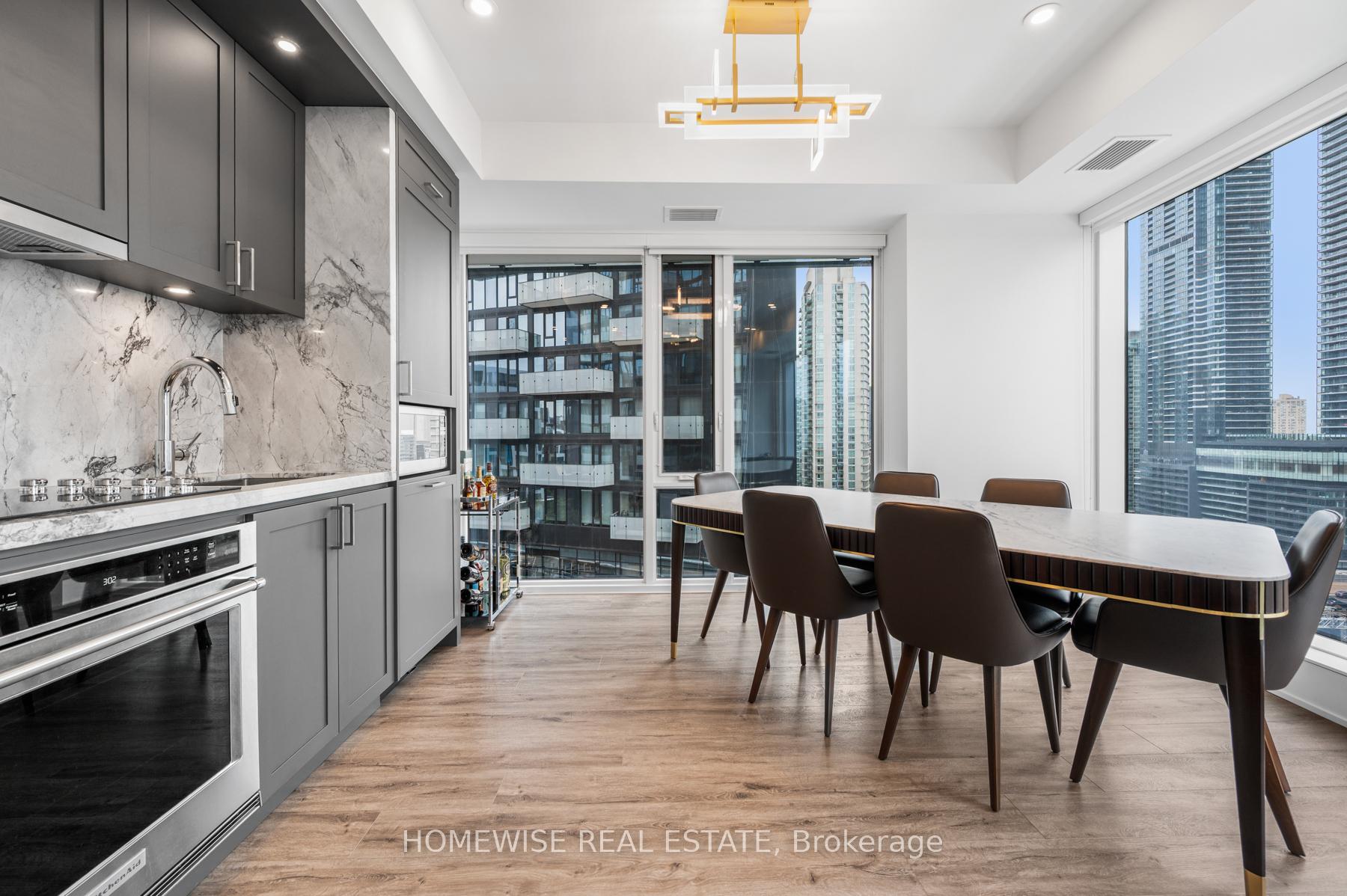 470 Front Street W 1012