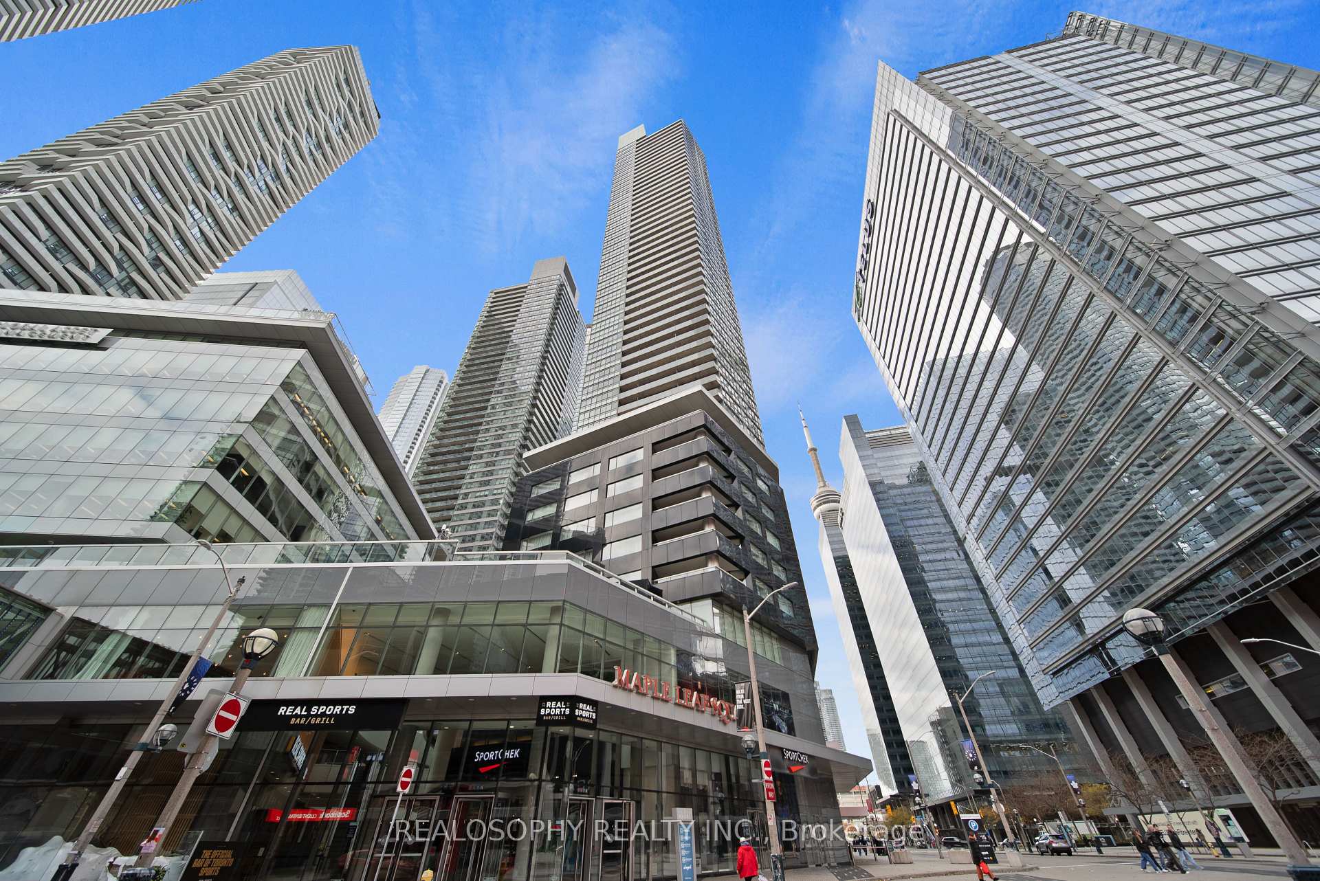 65 Bremner Boulevard 4305