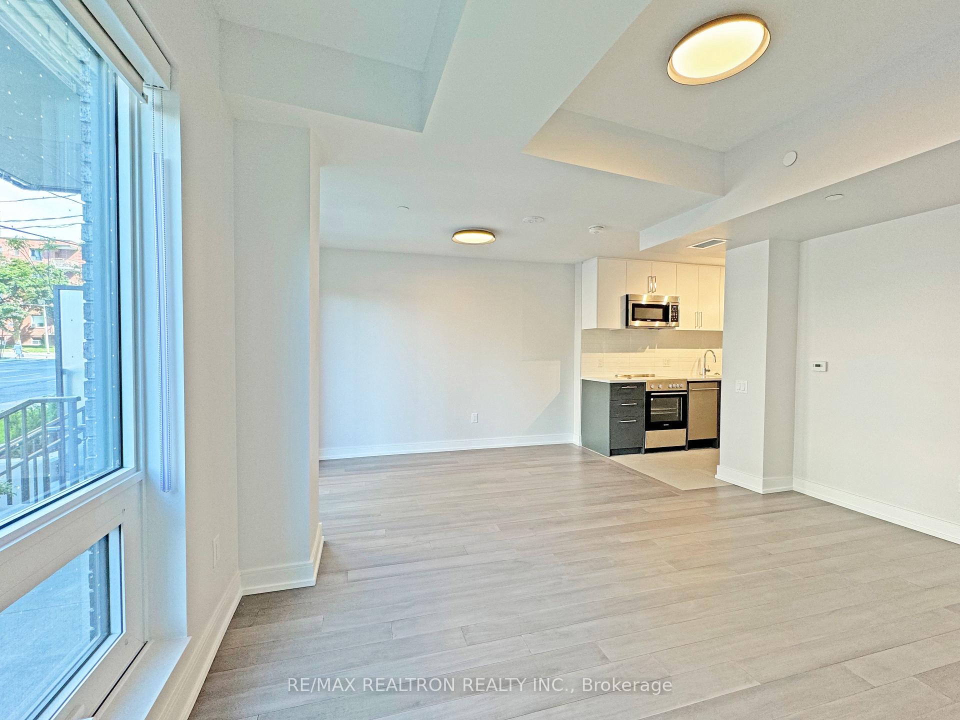 2525 Bathurst Street 101