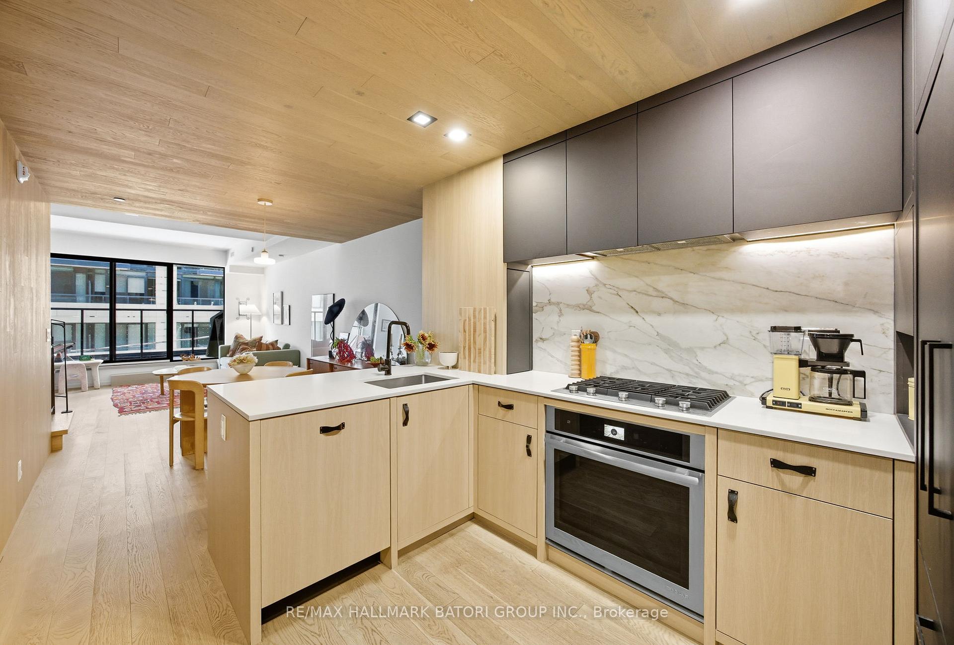 45 Dovercourt Road 301