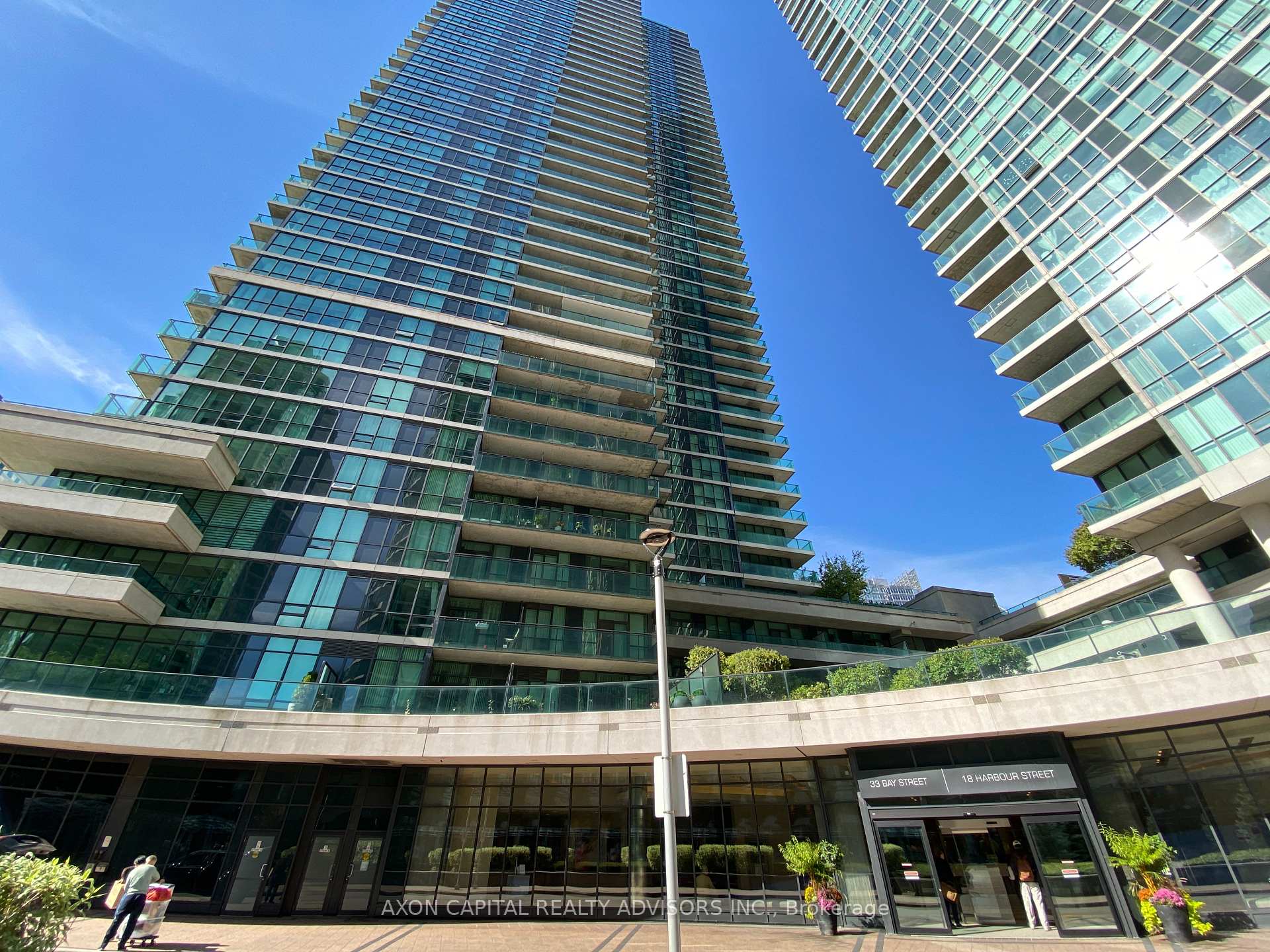 33 Bay Street 511