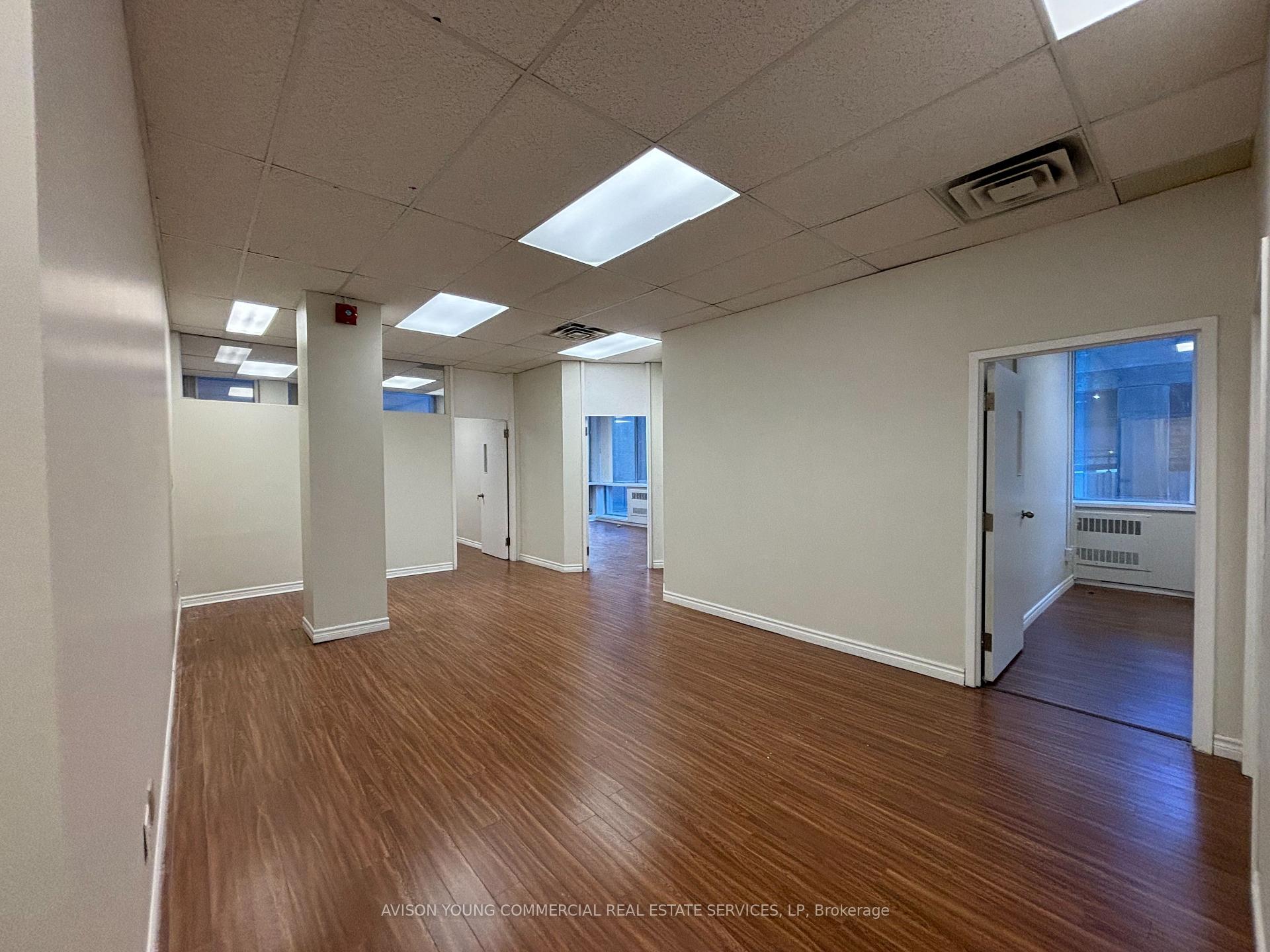 55 Eglinton Avenue E 305