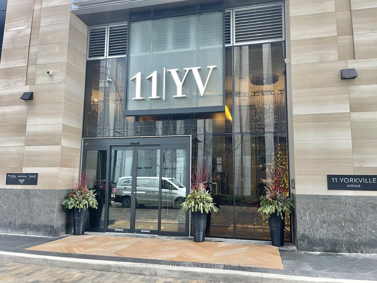 11 Yorkville Avenue 1308