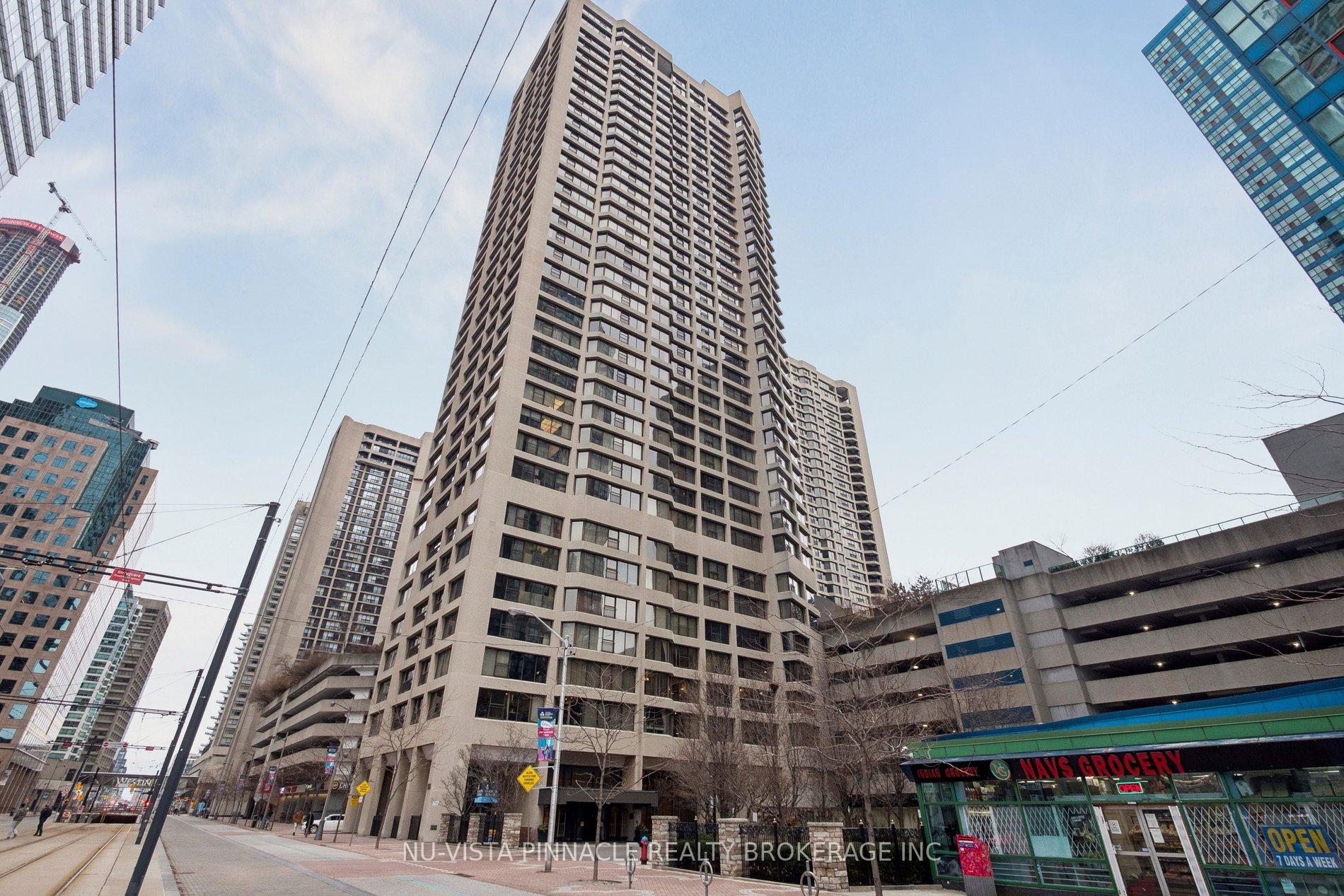 55 Harbour Square 1418, Toronto Unit: 1418