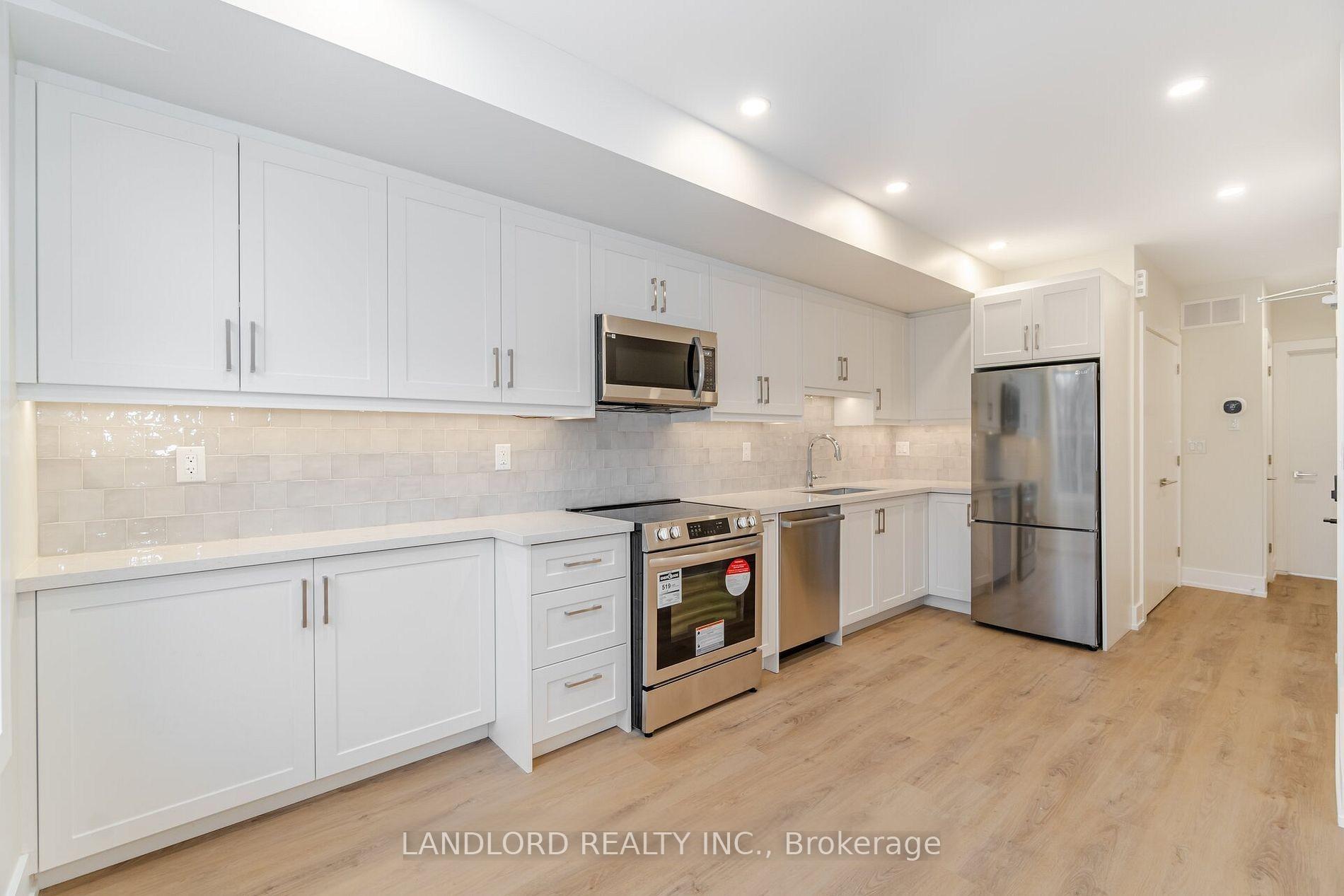 73 Dewson Street 2nd Fl.