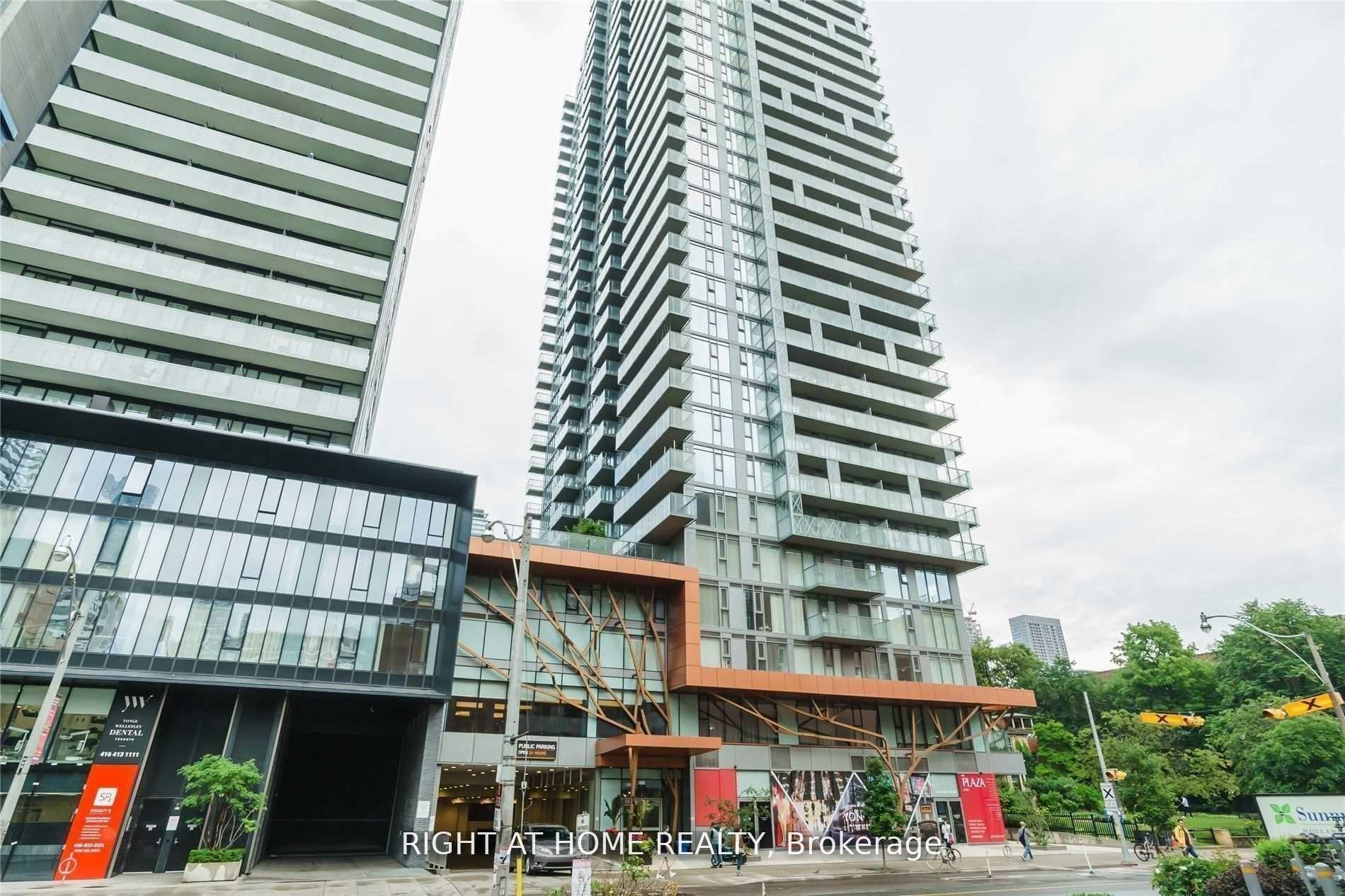 50 Wellesley Street E 1505