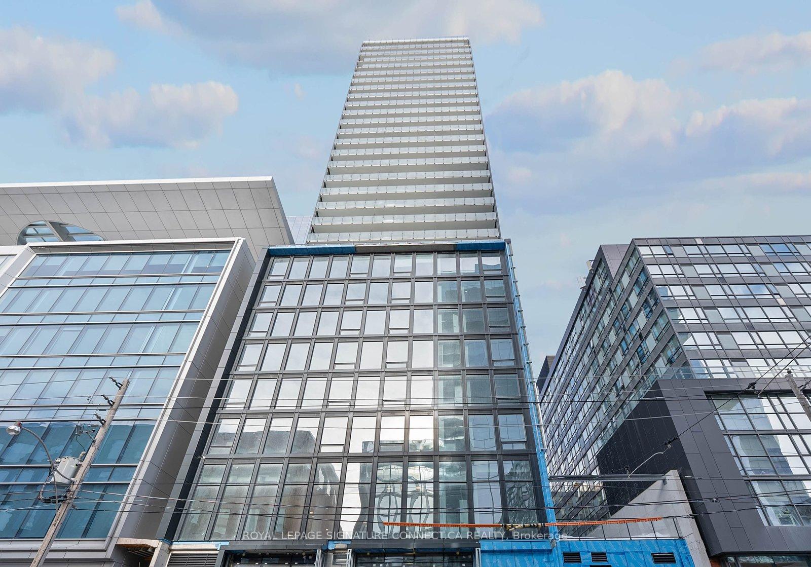 284 King Street E 2402