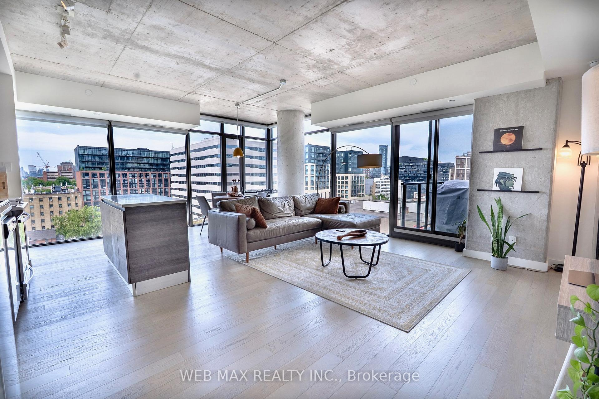 111 Bathurst Street Unit 1005