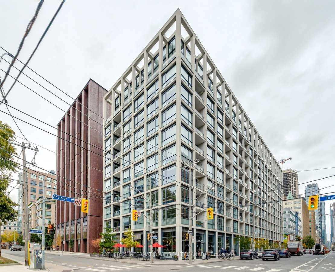 39 Brant Street PH06