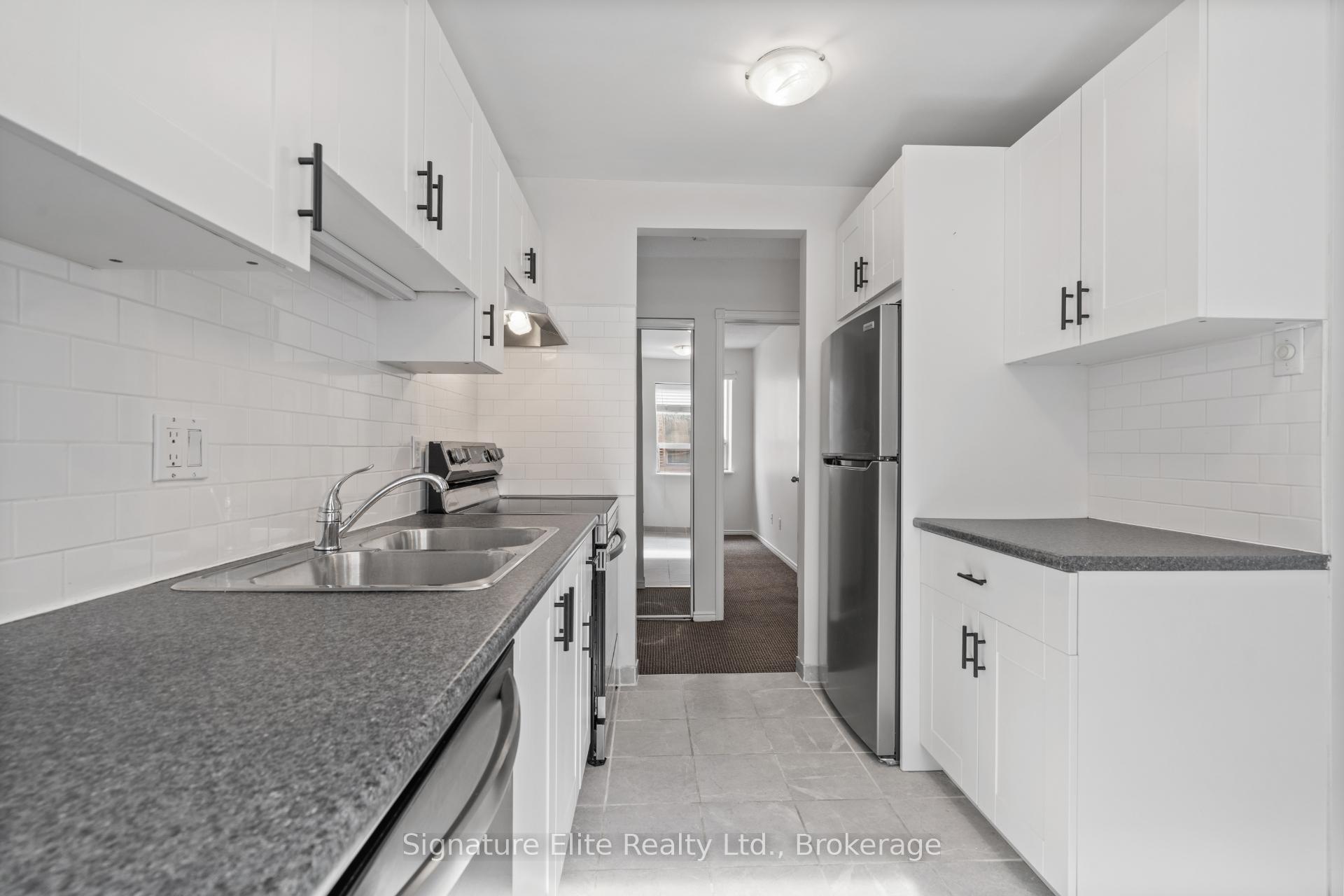 1383 Bathurst Street 104