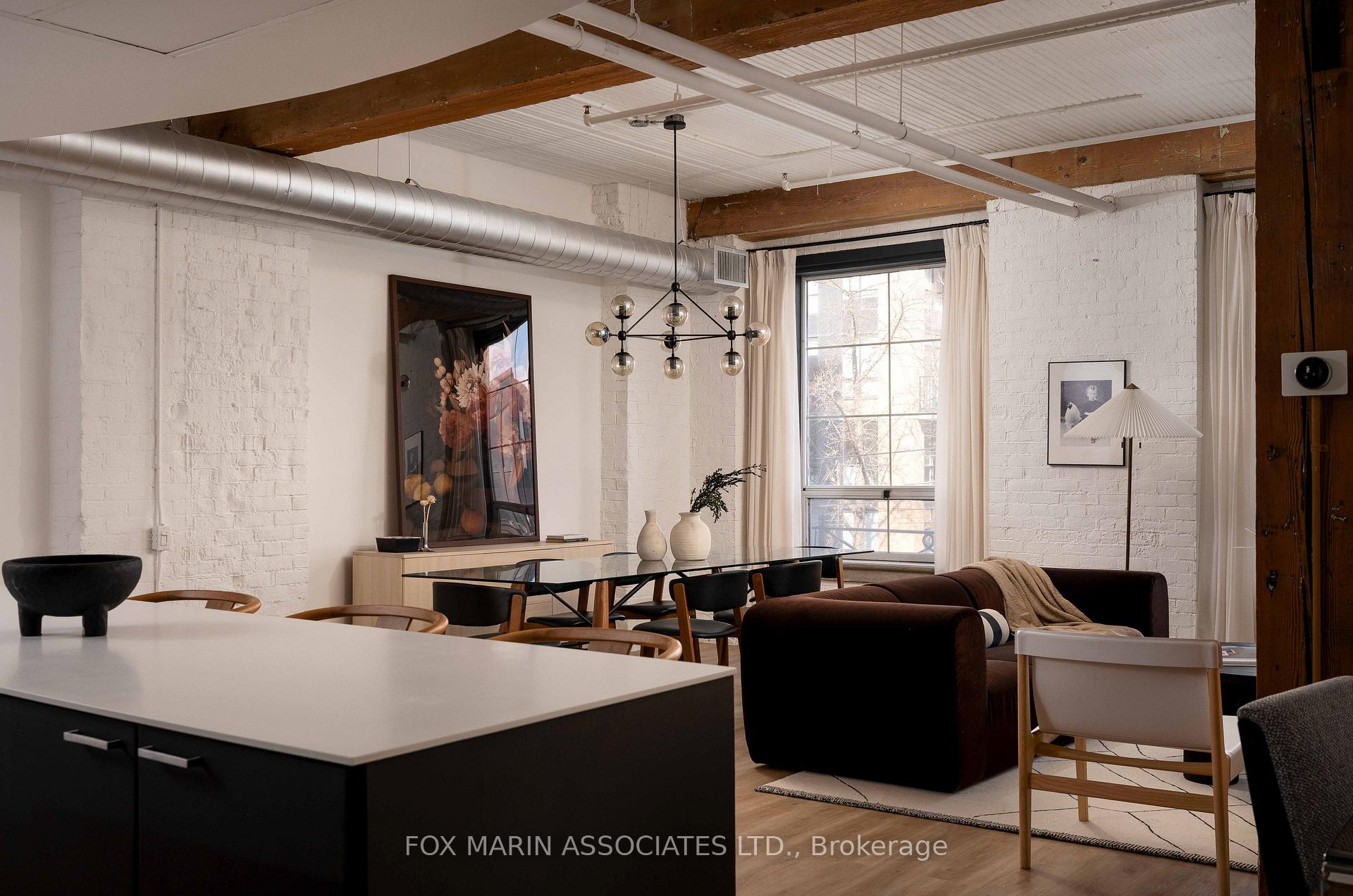 781 King Street W 302