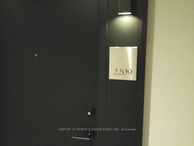 125 Redpath Avenue 2209