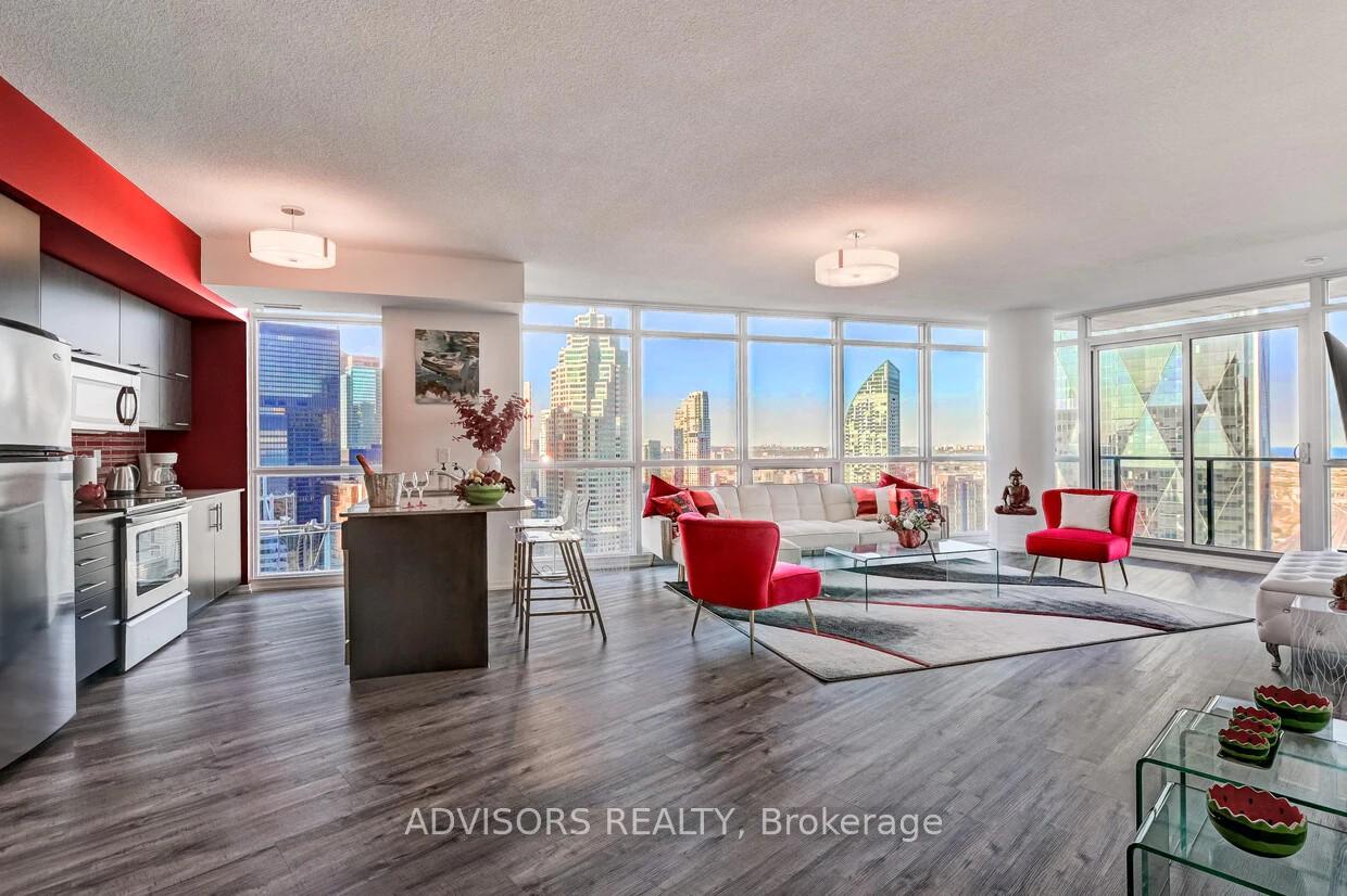 65 Bremner Boulevard 4408