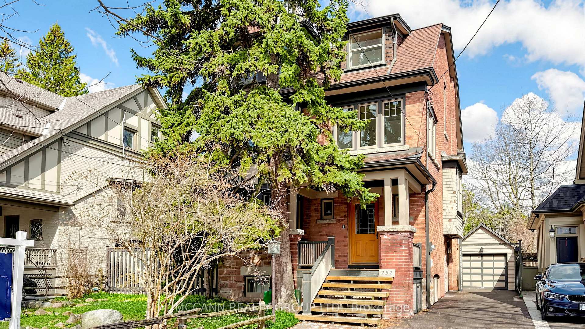 252 Sheldrake Boulevard