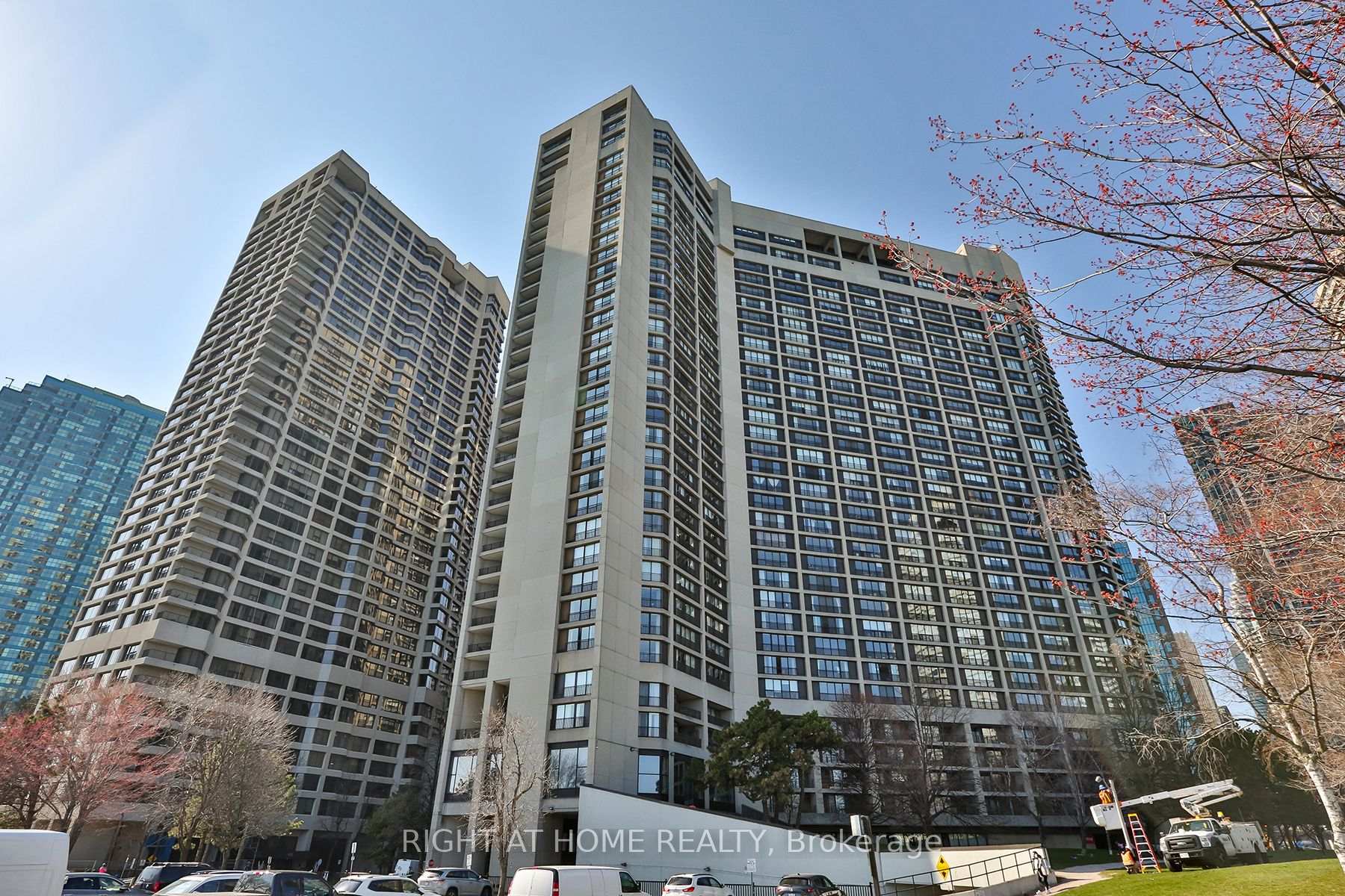 33 Harbour Square 2815