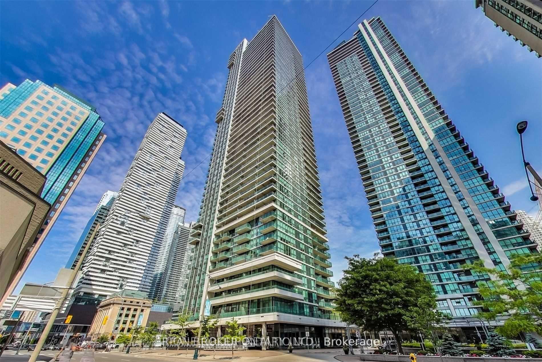 33 Bay Street 1307