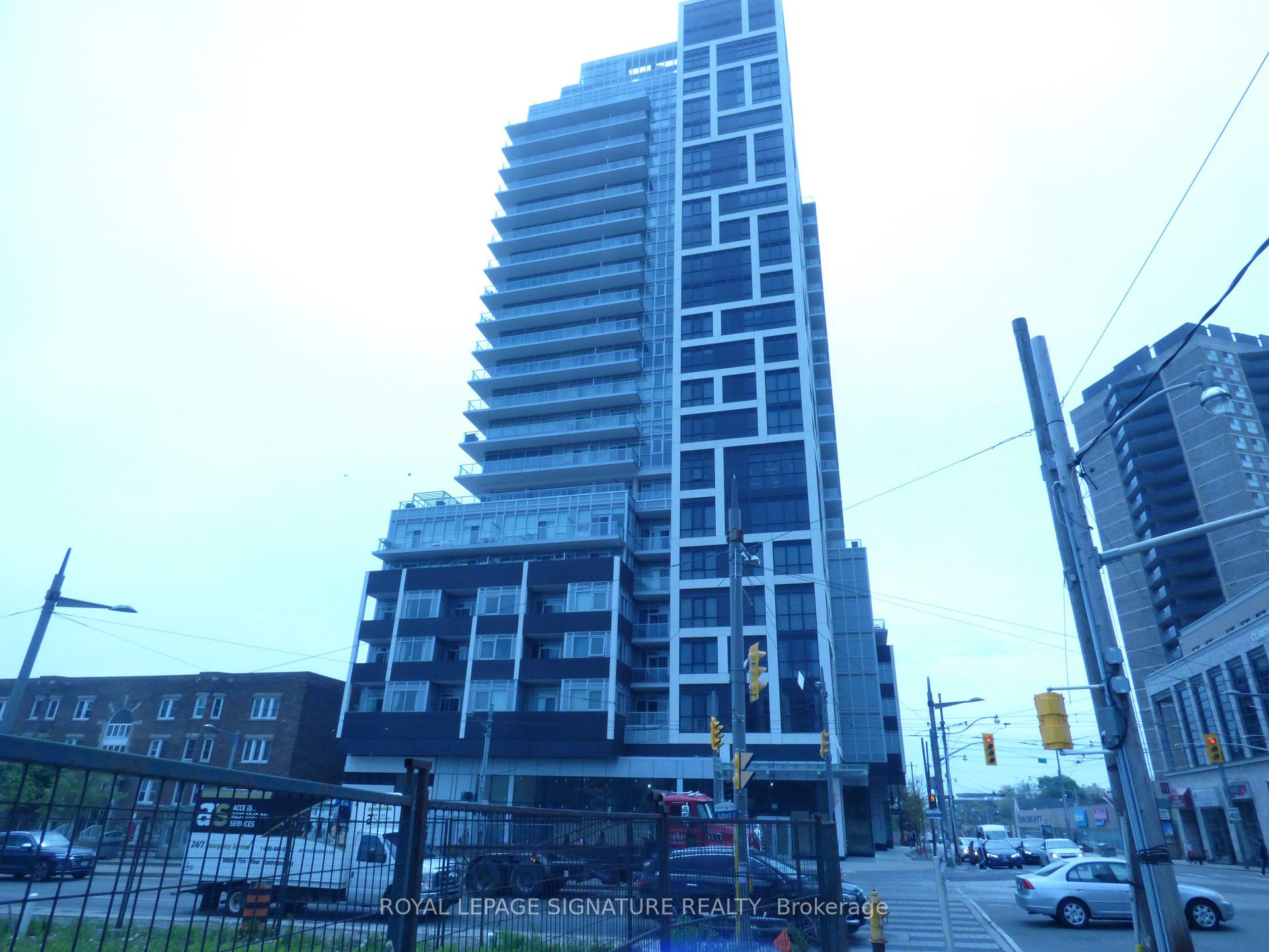 501 St Clair Avenue W 909