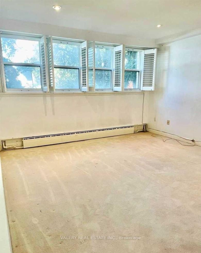47 Ranleigh Avenue Basement - 101