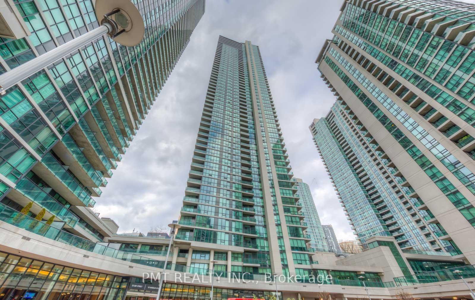 18 Harbour Street 301