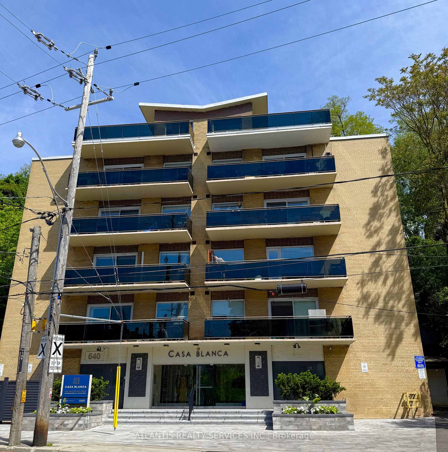 640 Davenport Road 105