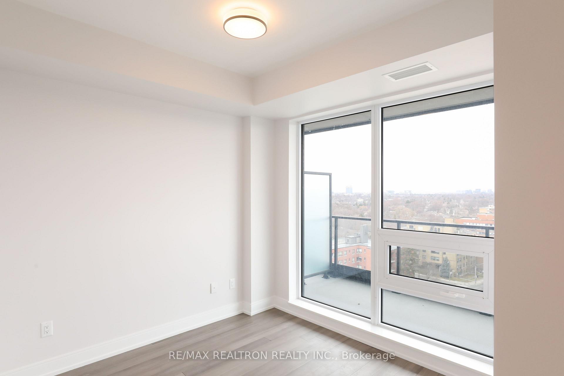 2525 Bathurst Street 1101, Toronto Unit: 1101