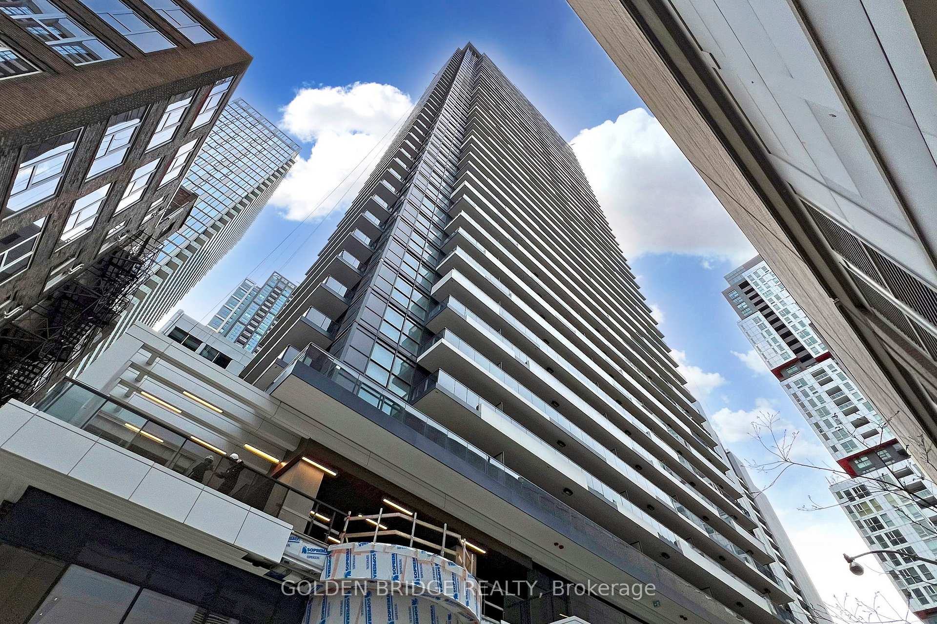 38 Widmer Street 4611, Toronto Unit: 4611