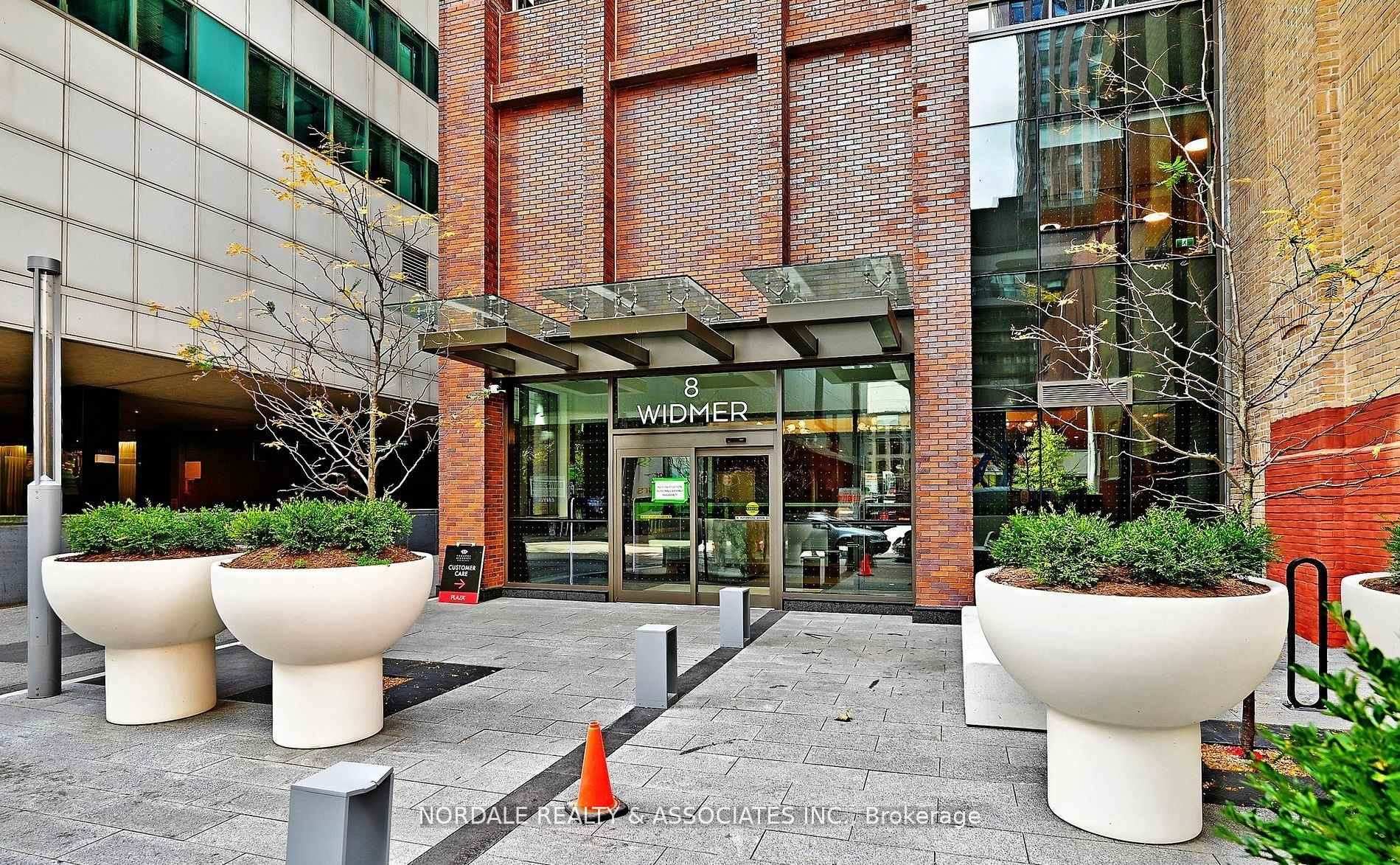 28 Widmer Street SPH29, Toronto Unit: SPH29