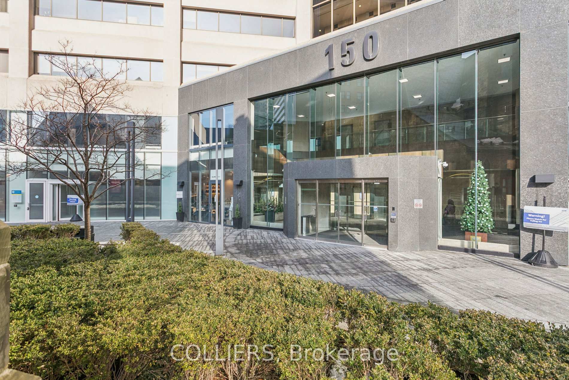 150 Bloor Street W M103, Toronto Unit: M103