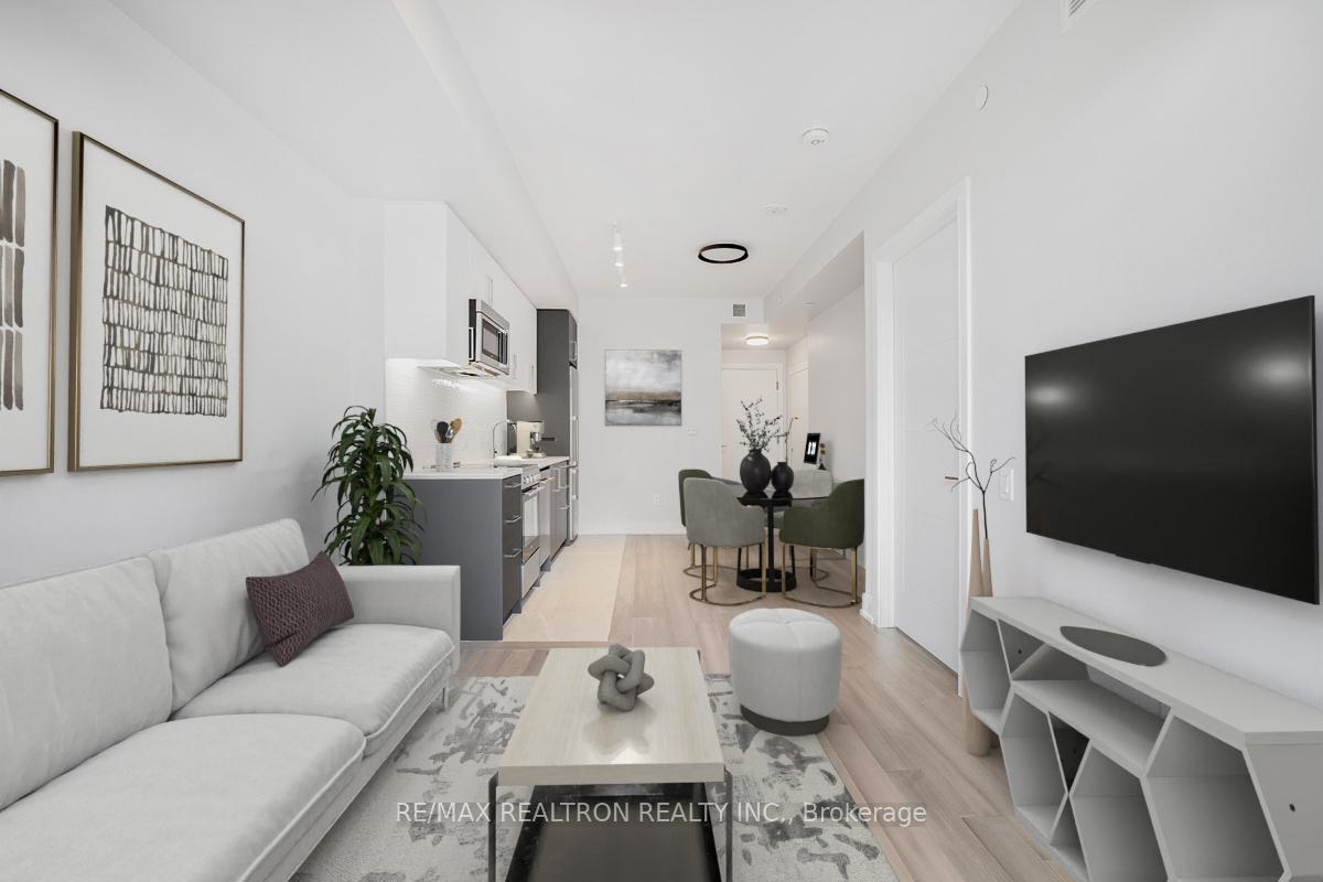 2525 Bathurst Street 805, Toronto Unit: 805