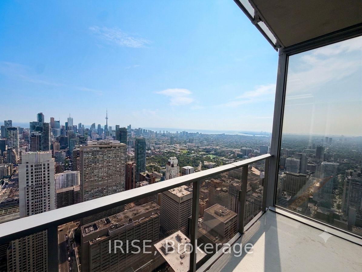 11 Yorkville Avenue 5909, Toronto Unit: 5909