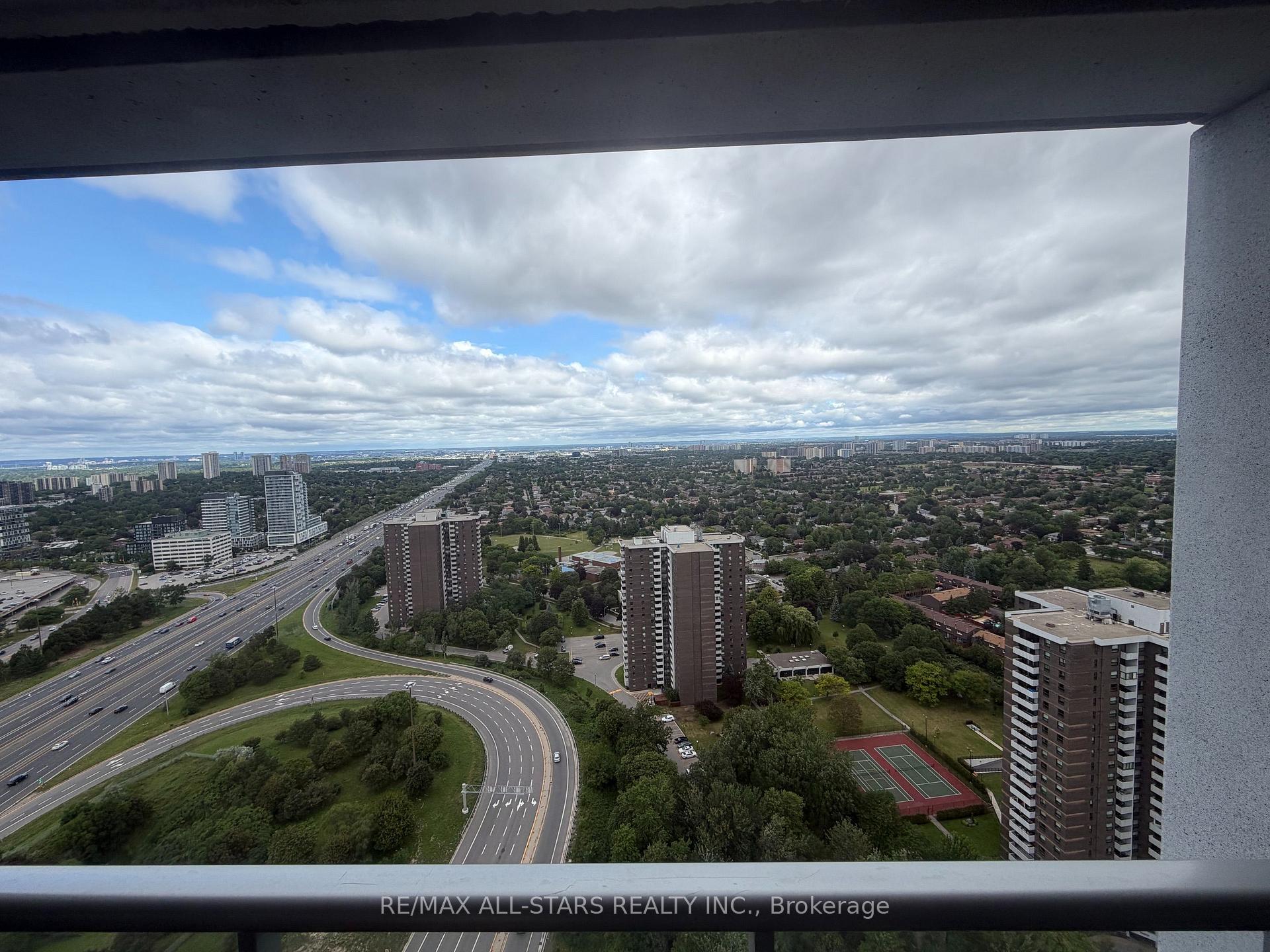2015 Sheppard Avenue E 3605, Toronto Unit: 3605