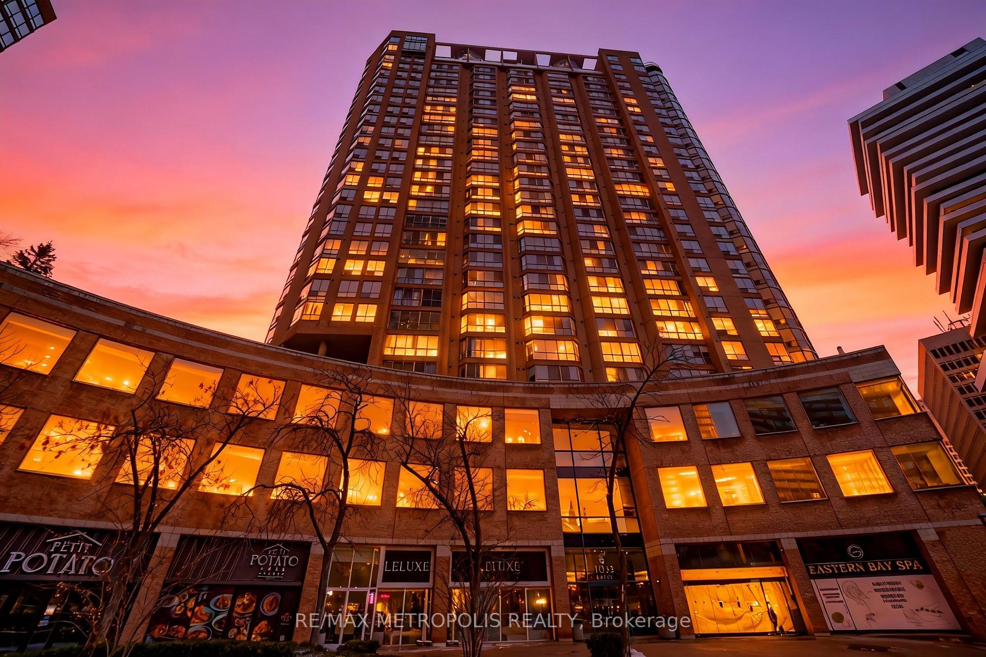 1033 Bay Street 320 A, Toronto Unit: 320 A