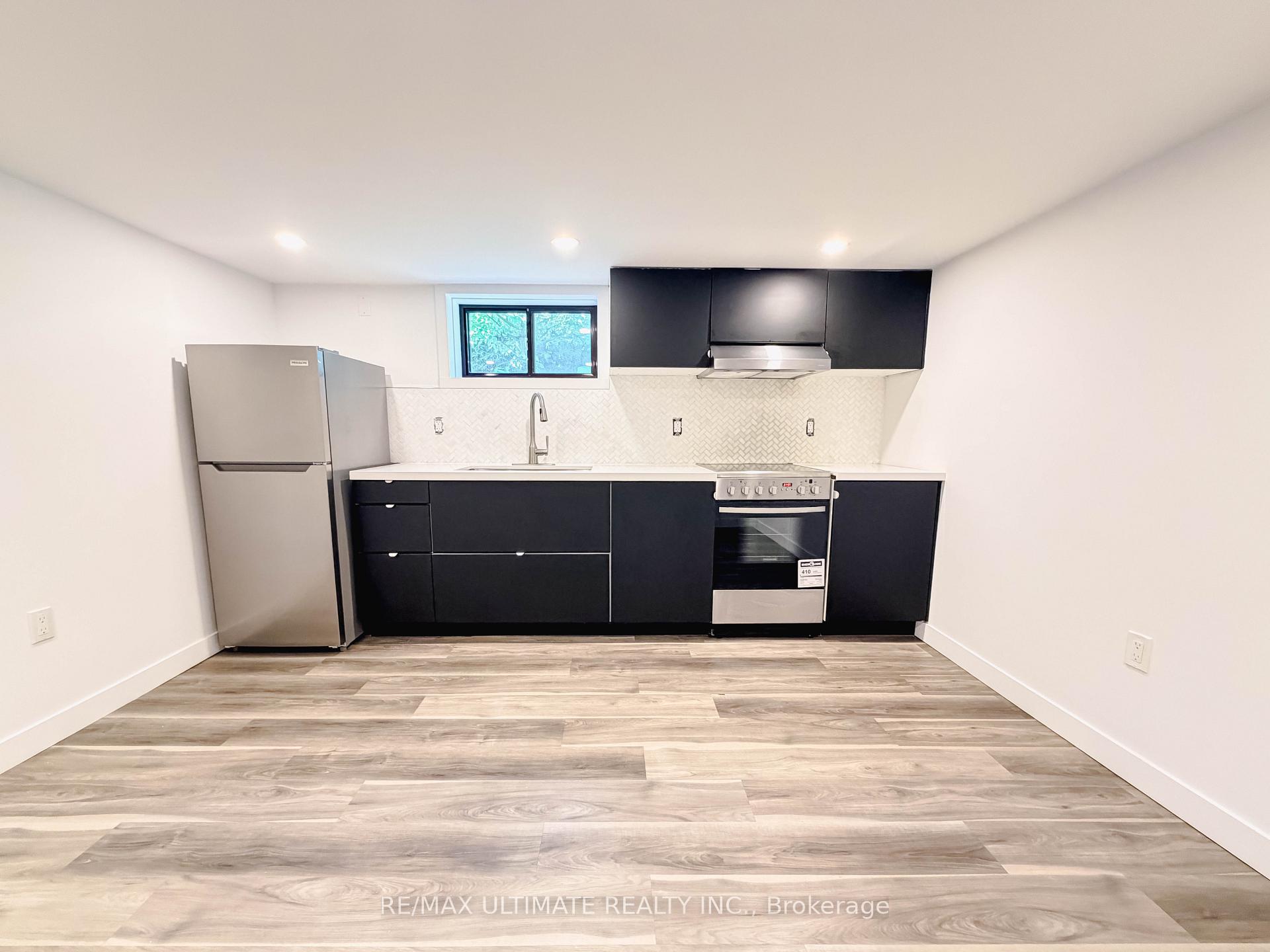 141 Wilmington Avenue, Toronto