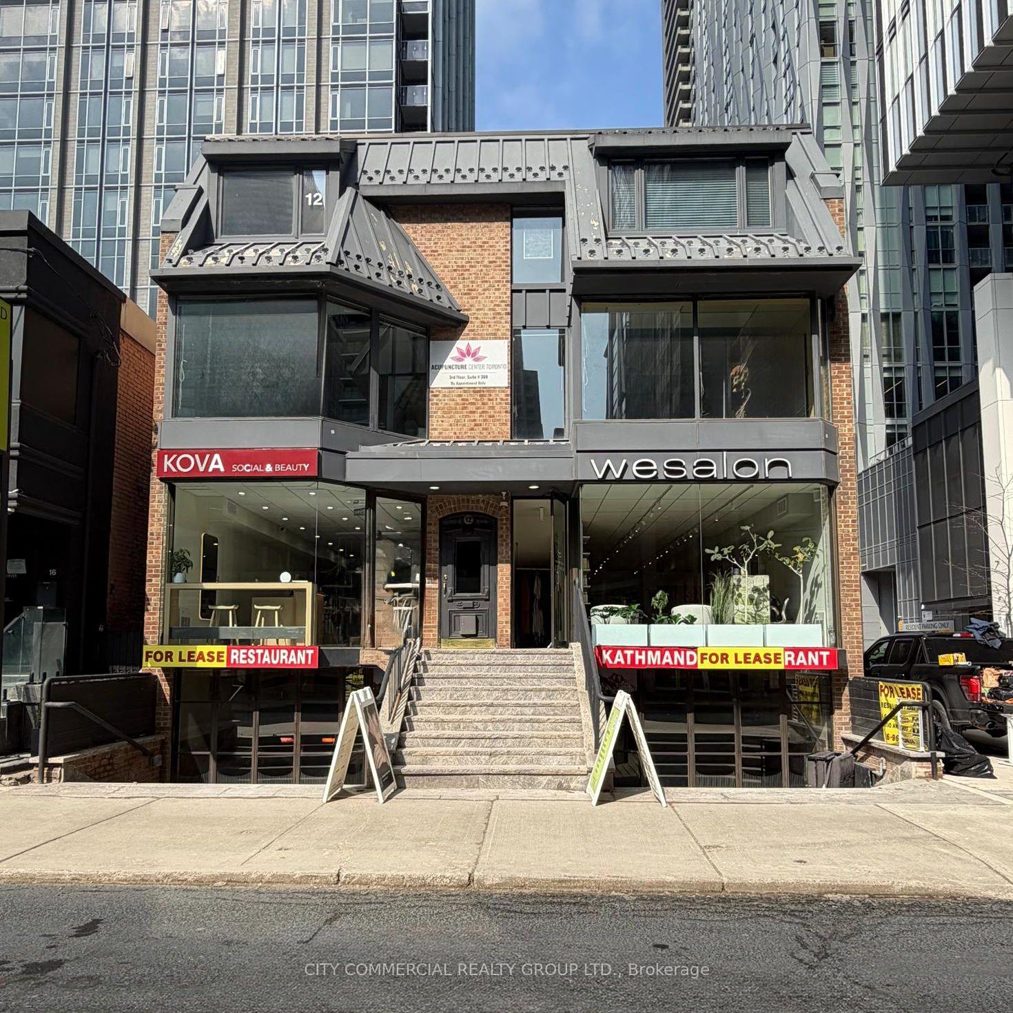 12 Cumberland Street N, Toronto