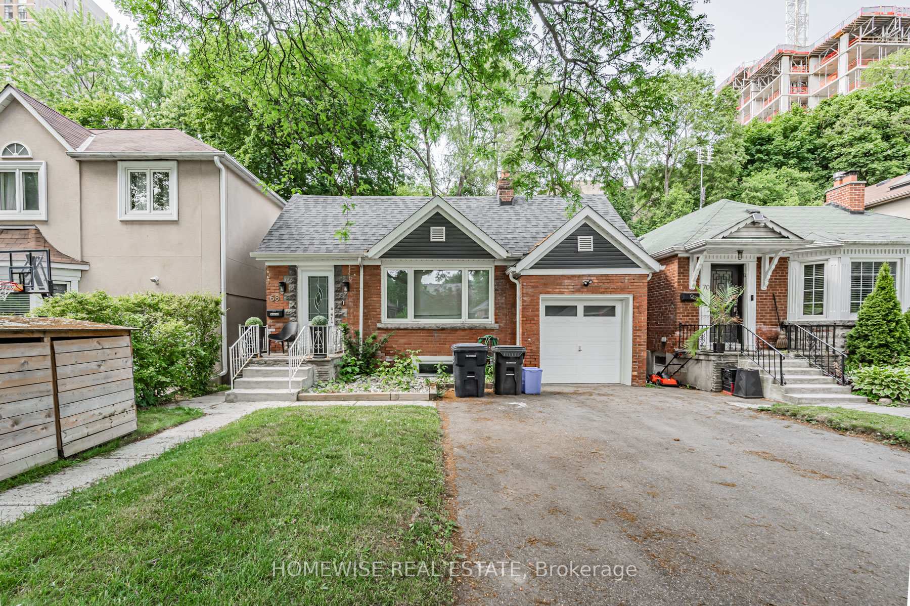 68 Fairleigh Crescent Lower, Toronto Unit: Lower