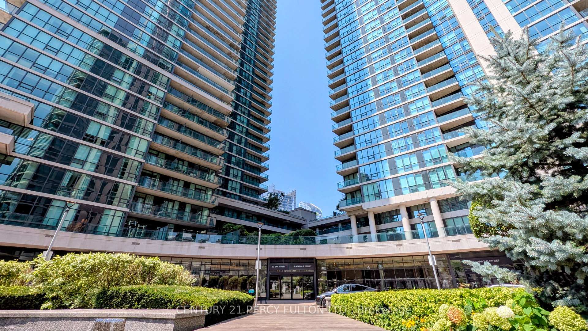 33 Bay Street 1303, Toronto Unit: 1303