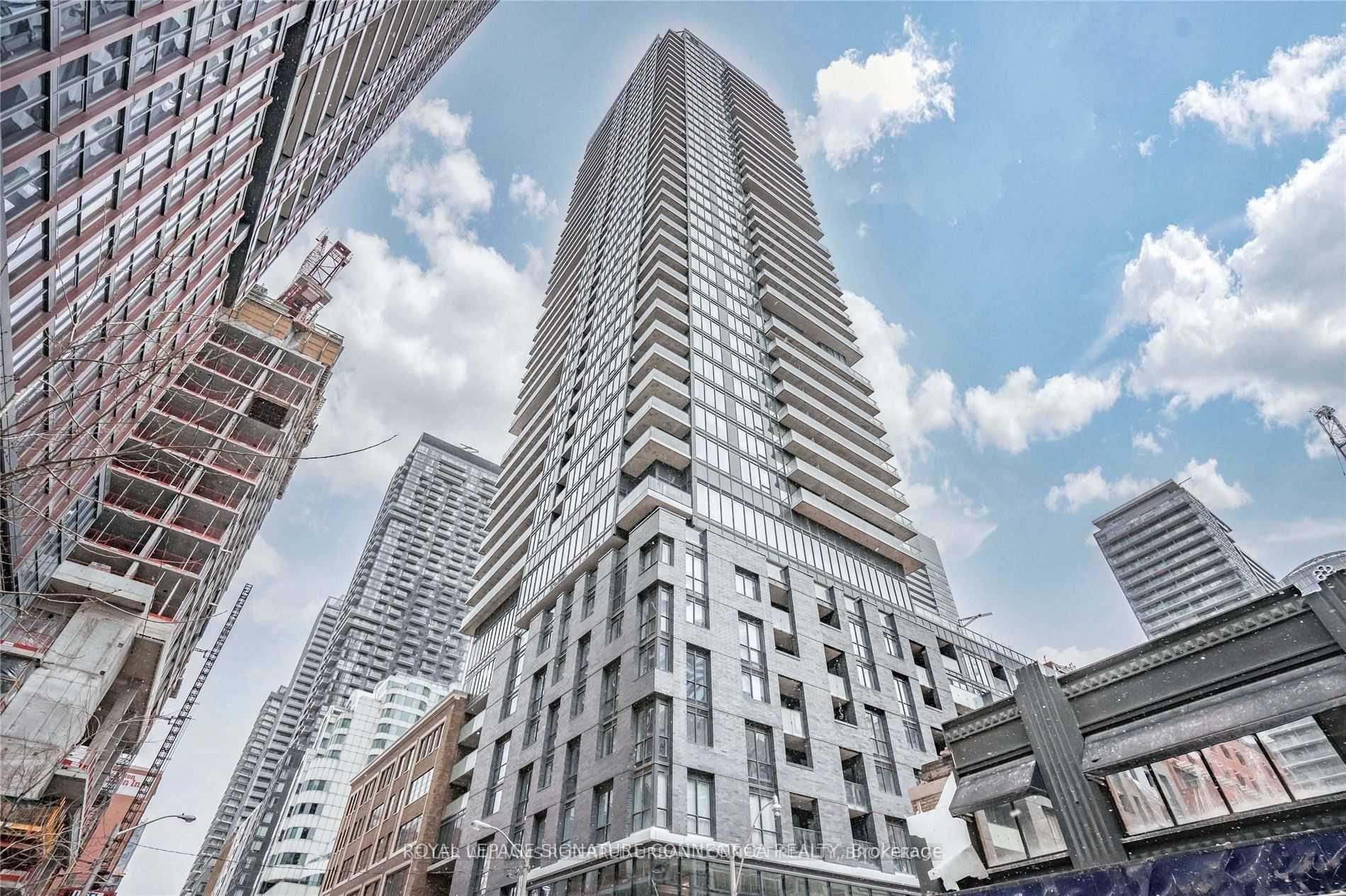 115 Blue Jays Way 4003, Toronto Unit: 4003